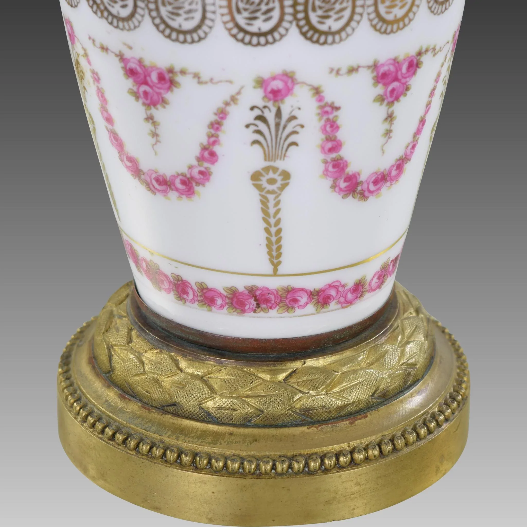 Petite Vintage French Lamp - Roses - View 5