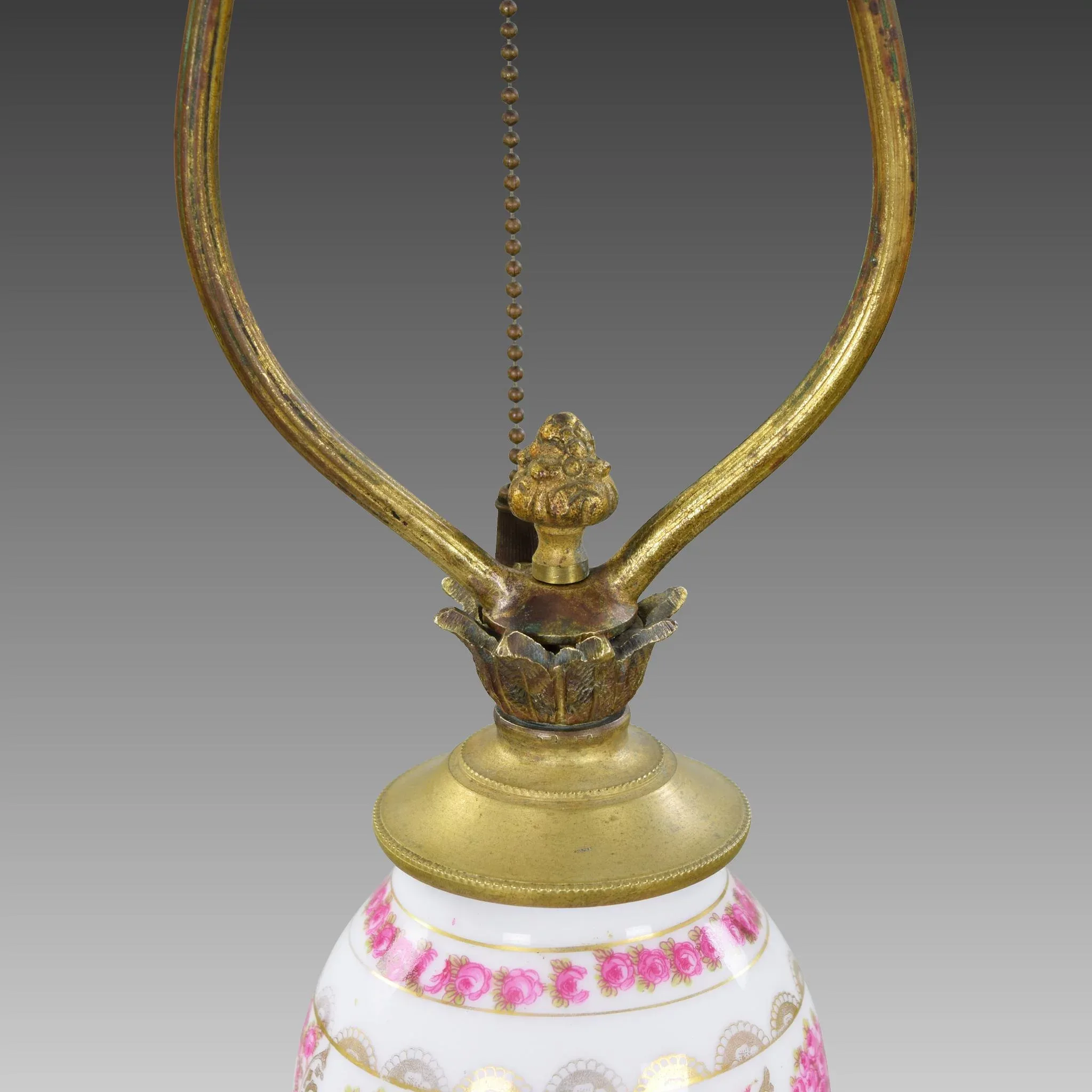 Petite Vintage French Lamp - Roses - View 8