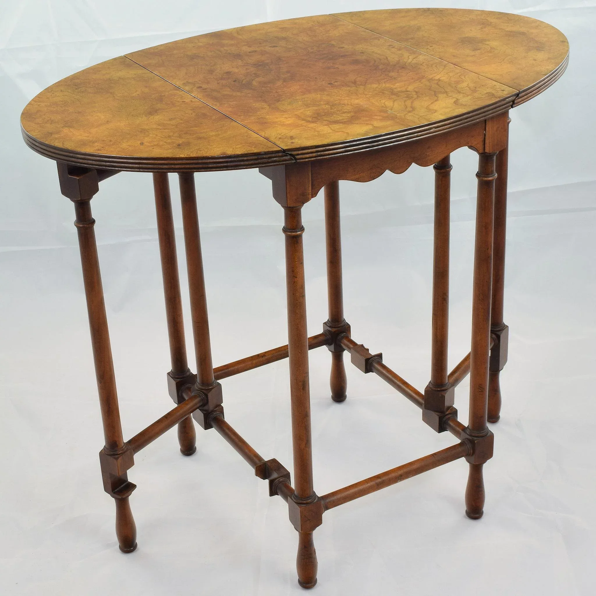 Vintage Baker Furniture Petite Drop Leaf Table - Burled Walnut - View 3