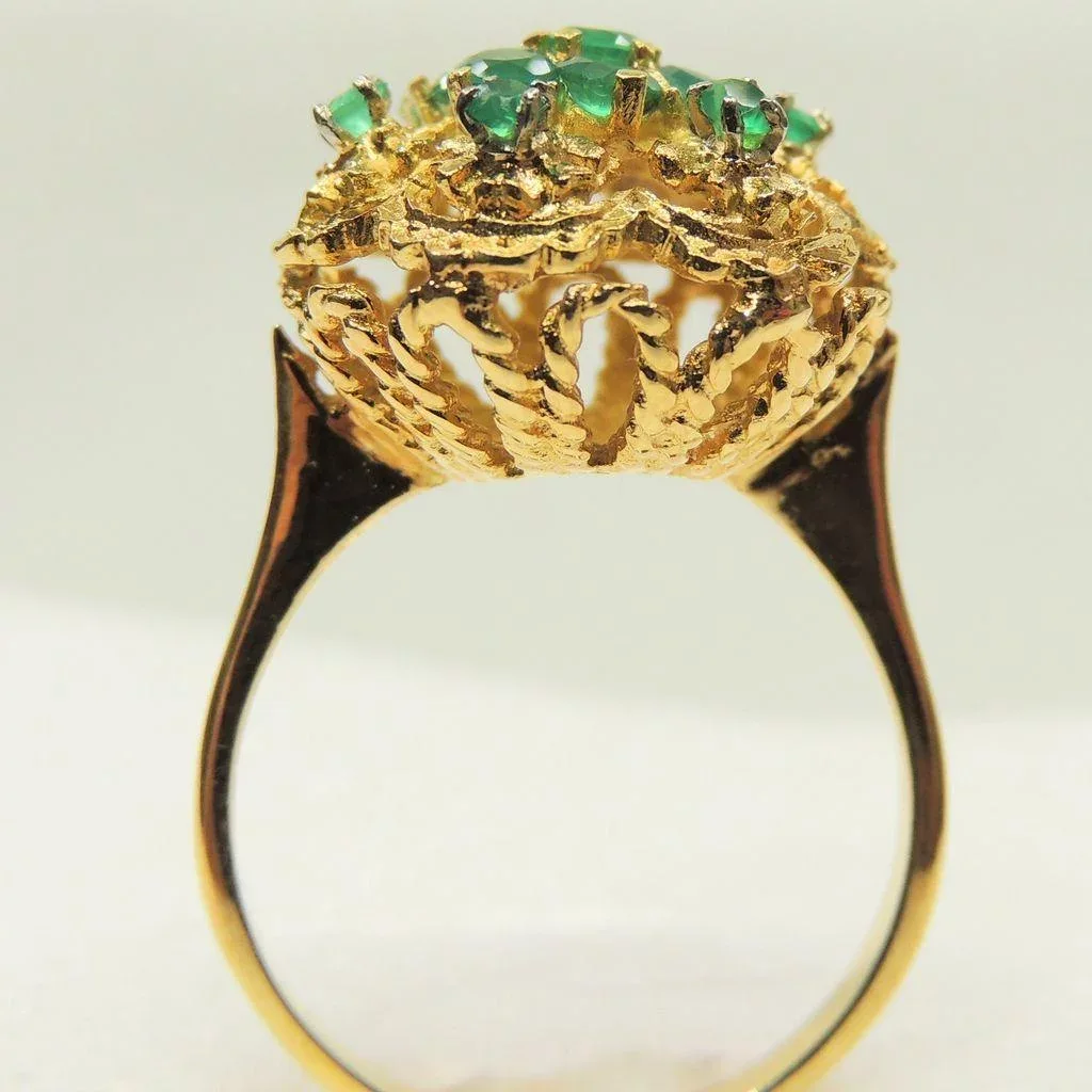 Vintage 18K Gold Filigree Emerald Cluster Ring - View 3