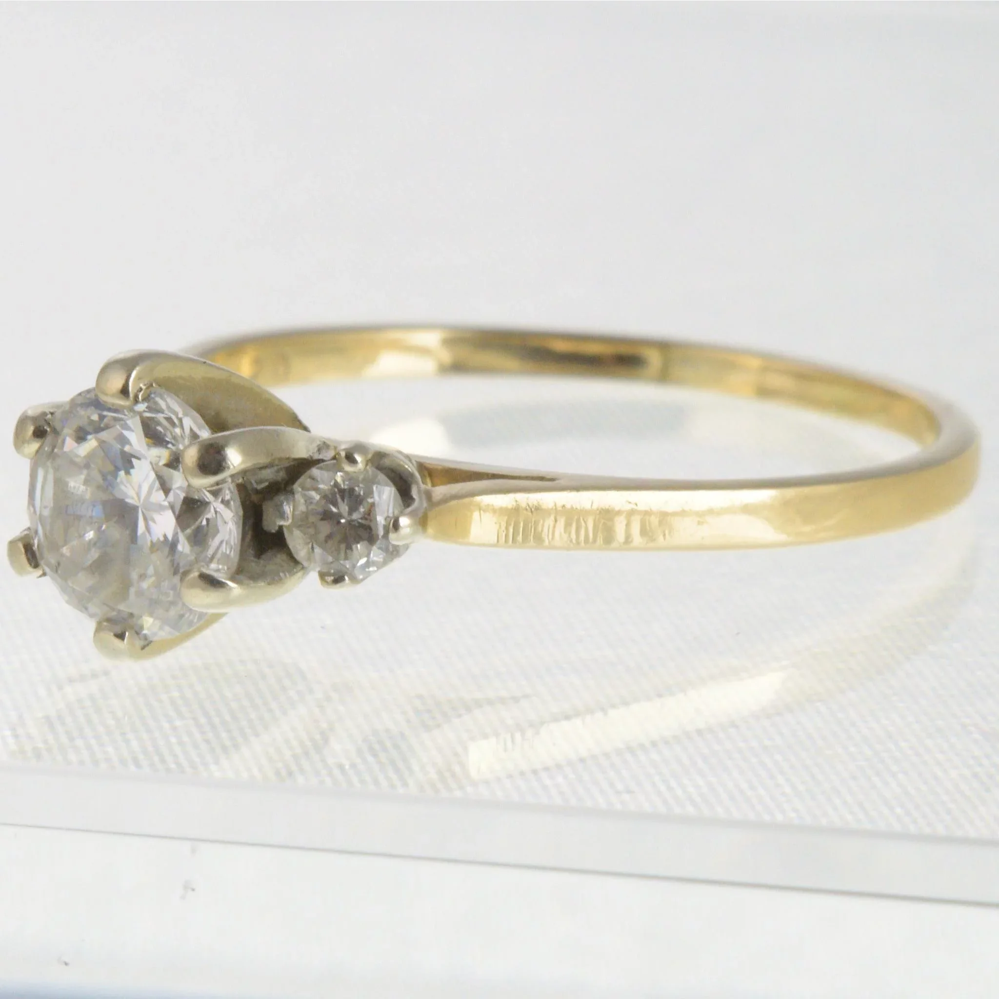 14K Yellow Gold Diamonds Ring - View 3