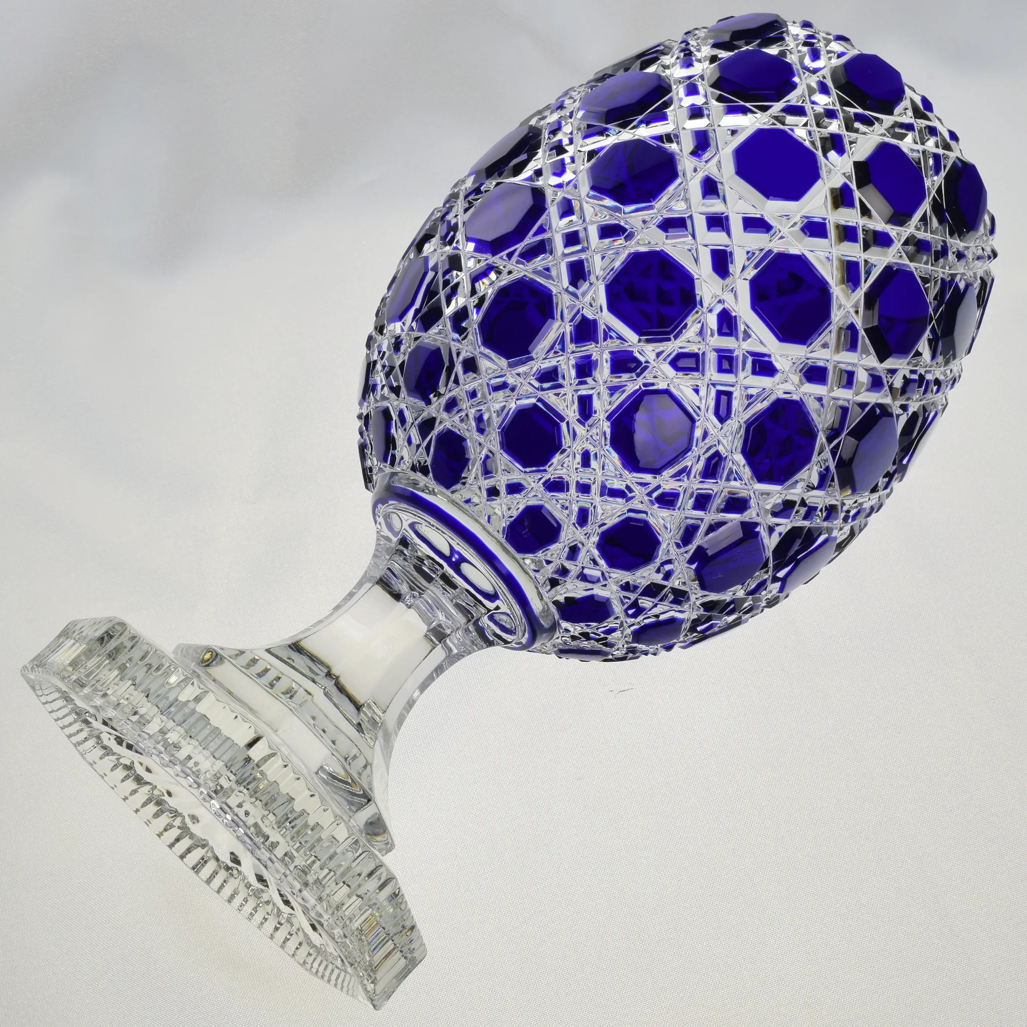 Massive Signed Imperial Fabergé Russian Cut Crystal Bonbonniere Egg - View 3