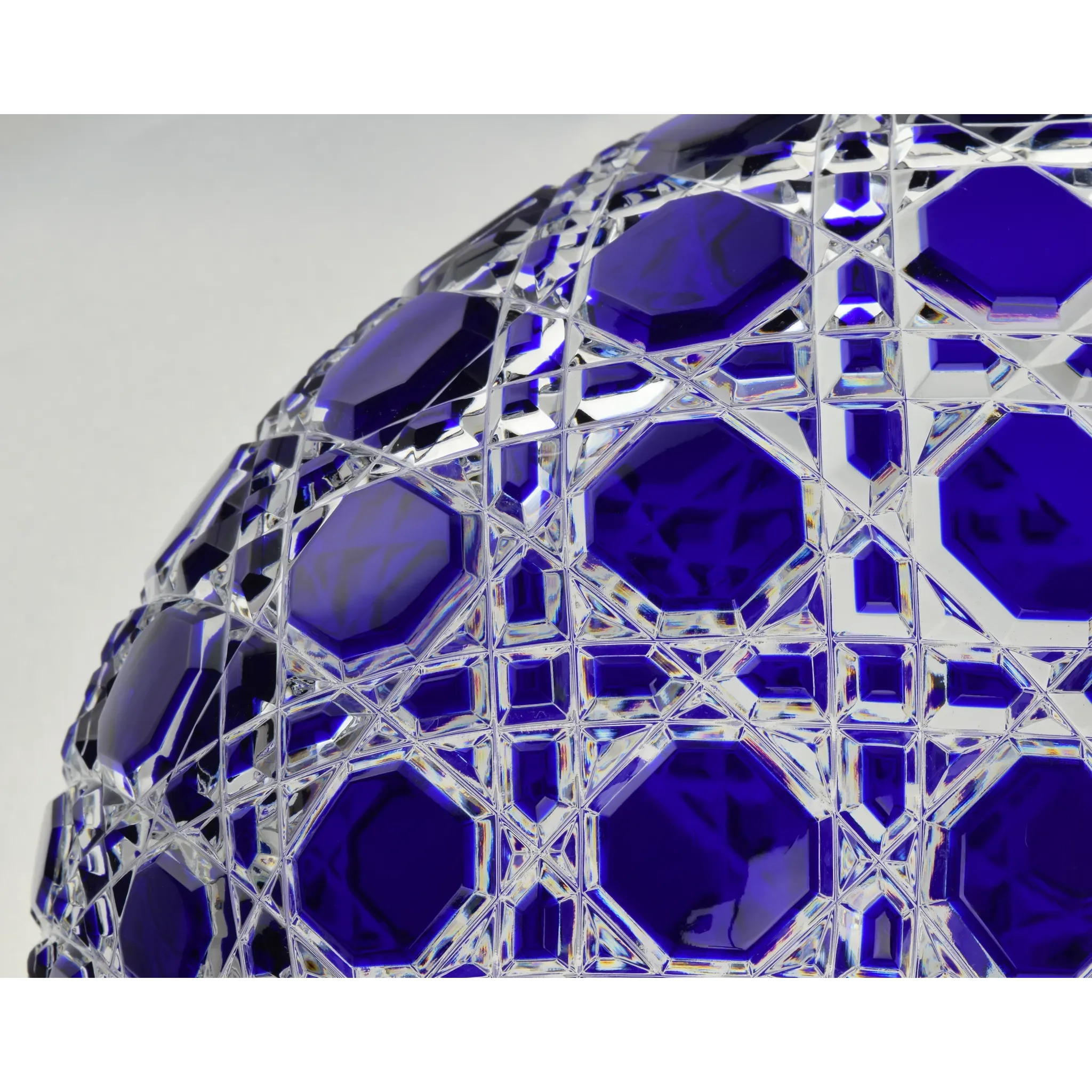 Massive Signed Imperial Fabergé Russian Cut Crystal Bonbonniere Egg - View 8