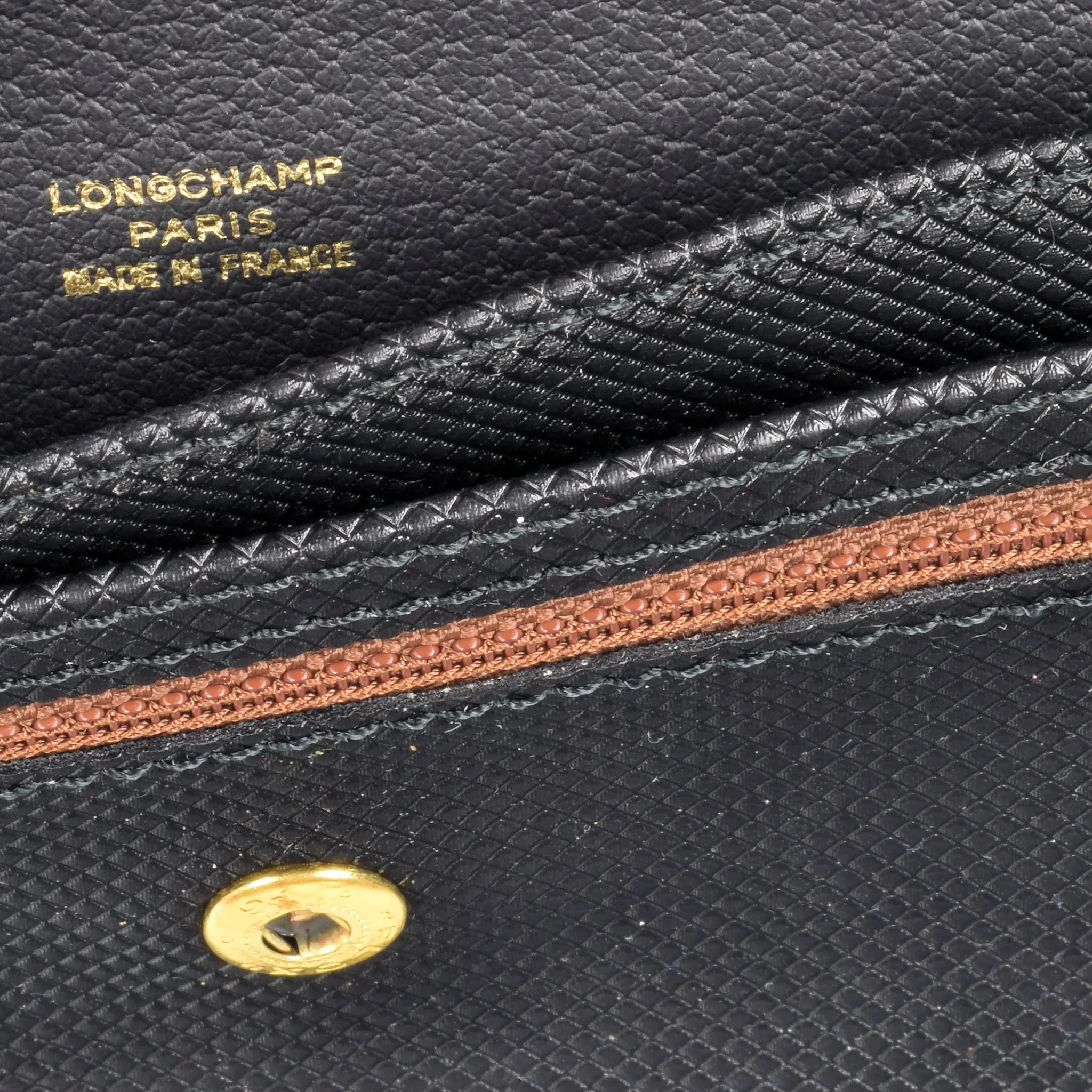 Vintage Longchamp Wallet - 4220 Derby N 83 01 - Unused - View 10