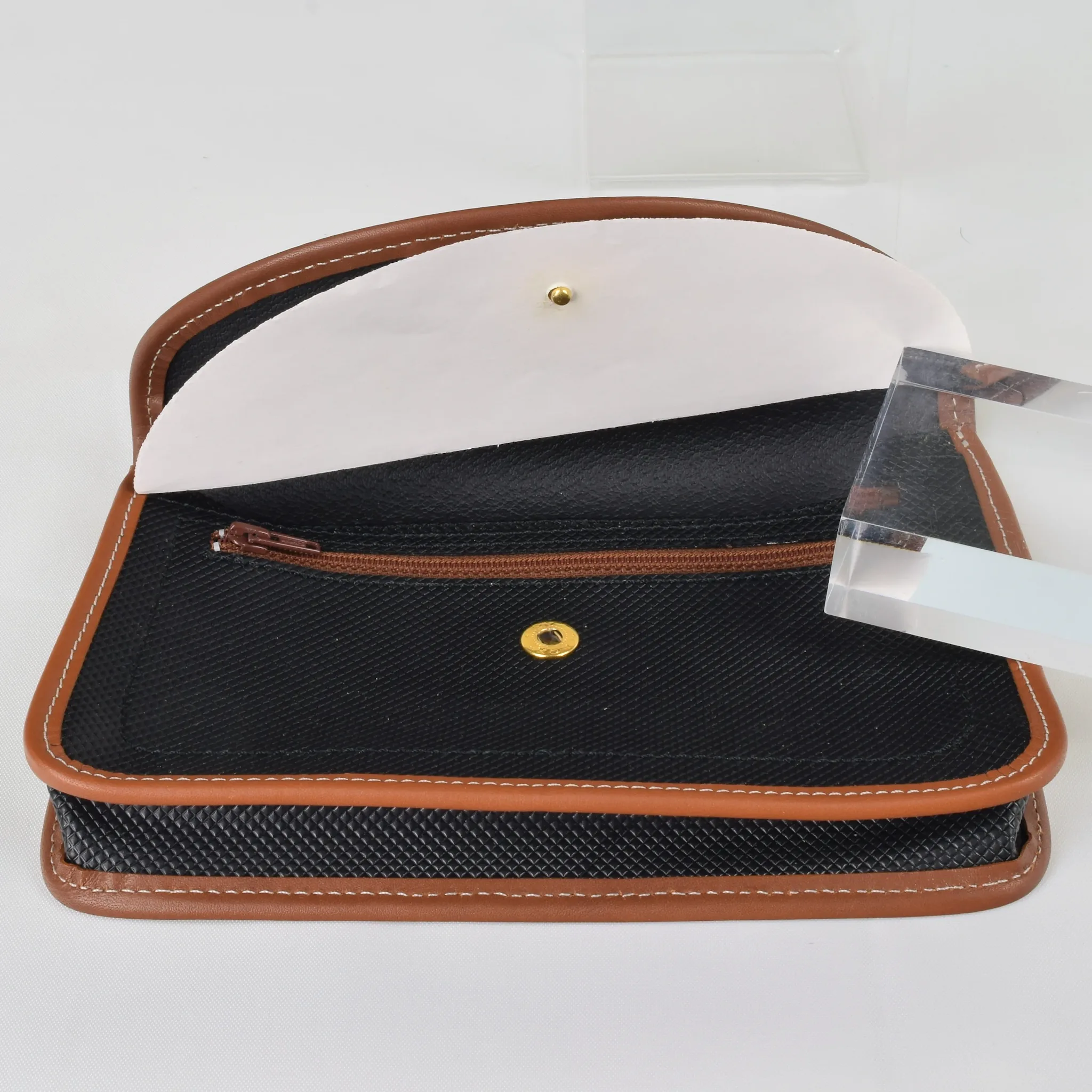 Vintage Longchamp Wallet - 4220 Derby N 83 01 - Unused - View 8