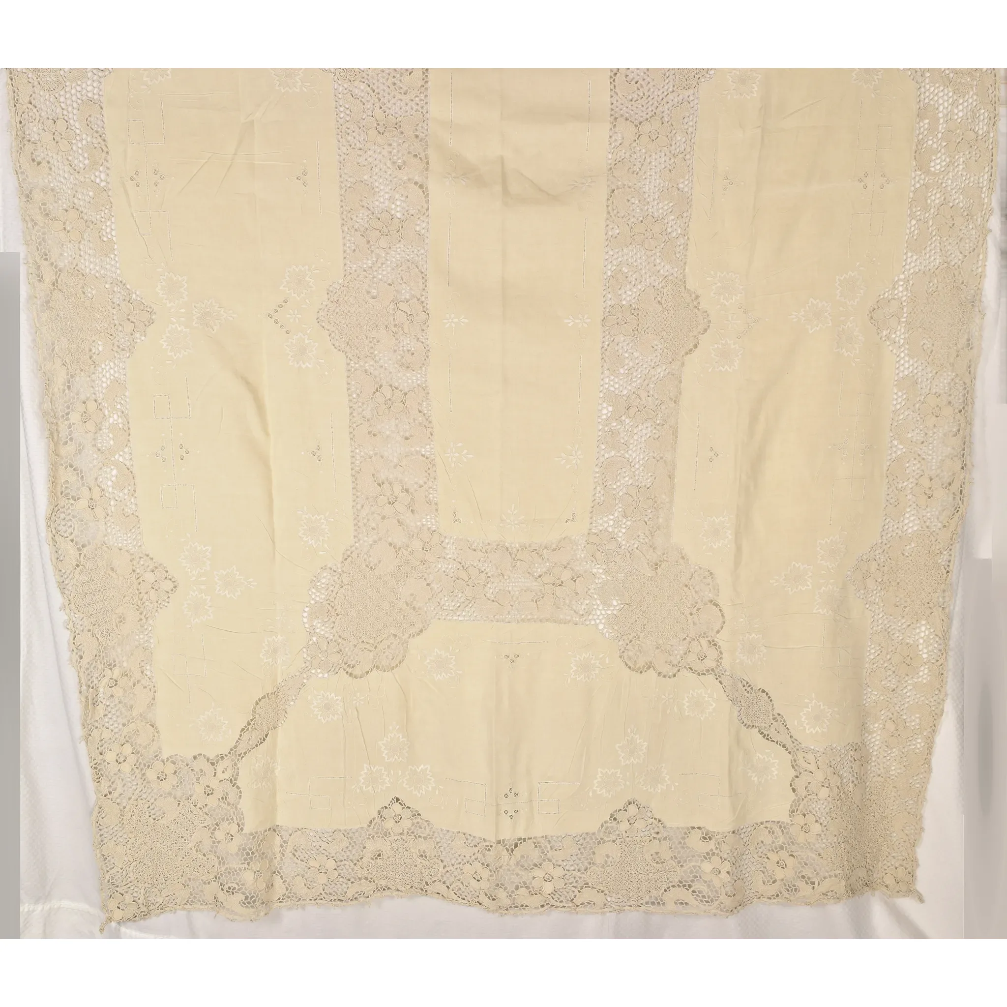 Vintage Italian Tablecloth - Linen, Crotchet, Embroidered - View 2
