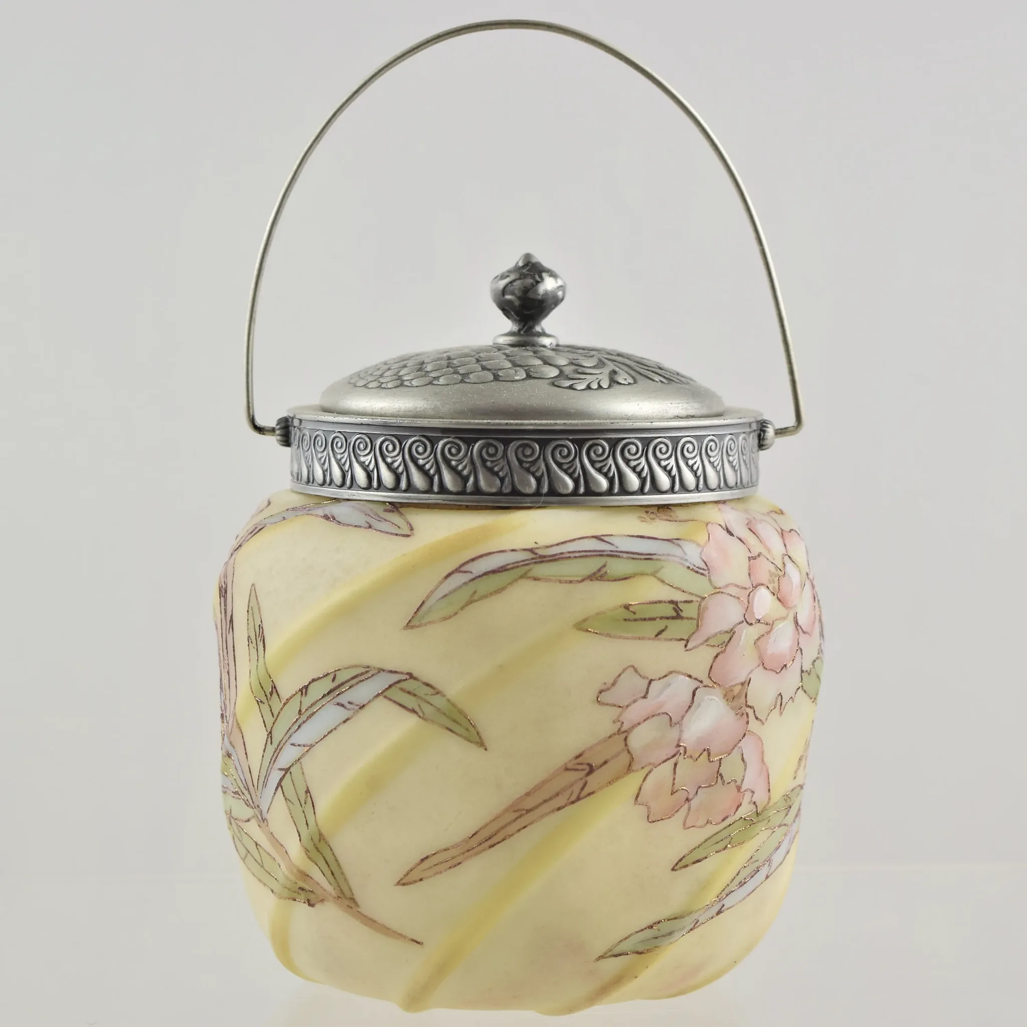 Antique Mt Washington / Crown Milano Sweet Meat - Sweetmeat Jar - View 2