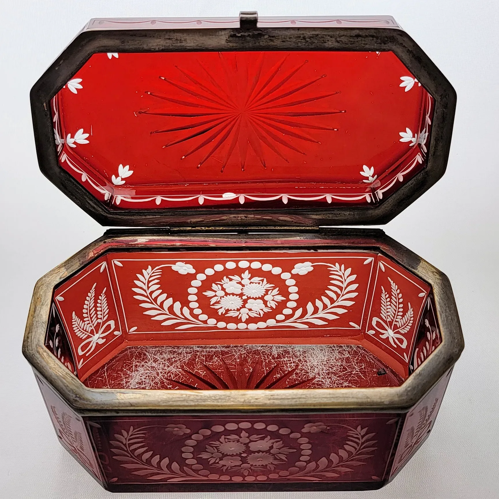 Antique Octagonal Ruby Flashed Etched to Clear Casket Box - View 10
