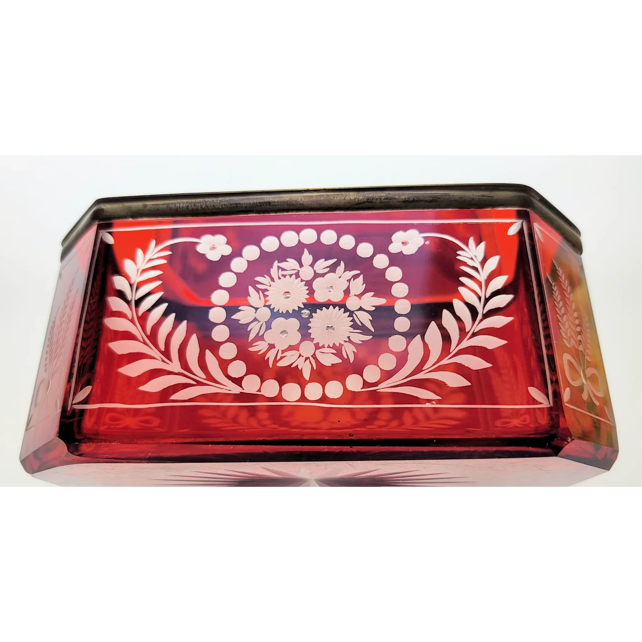 Antique Octagonal Ruby Flashed Etched to Clear Casket Box - View 14