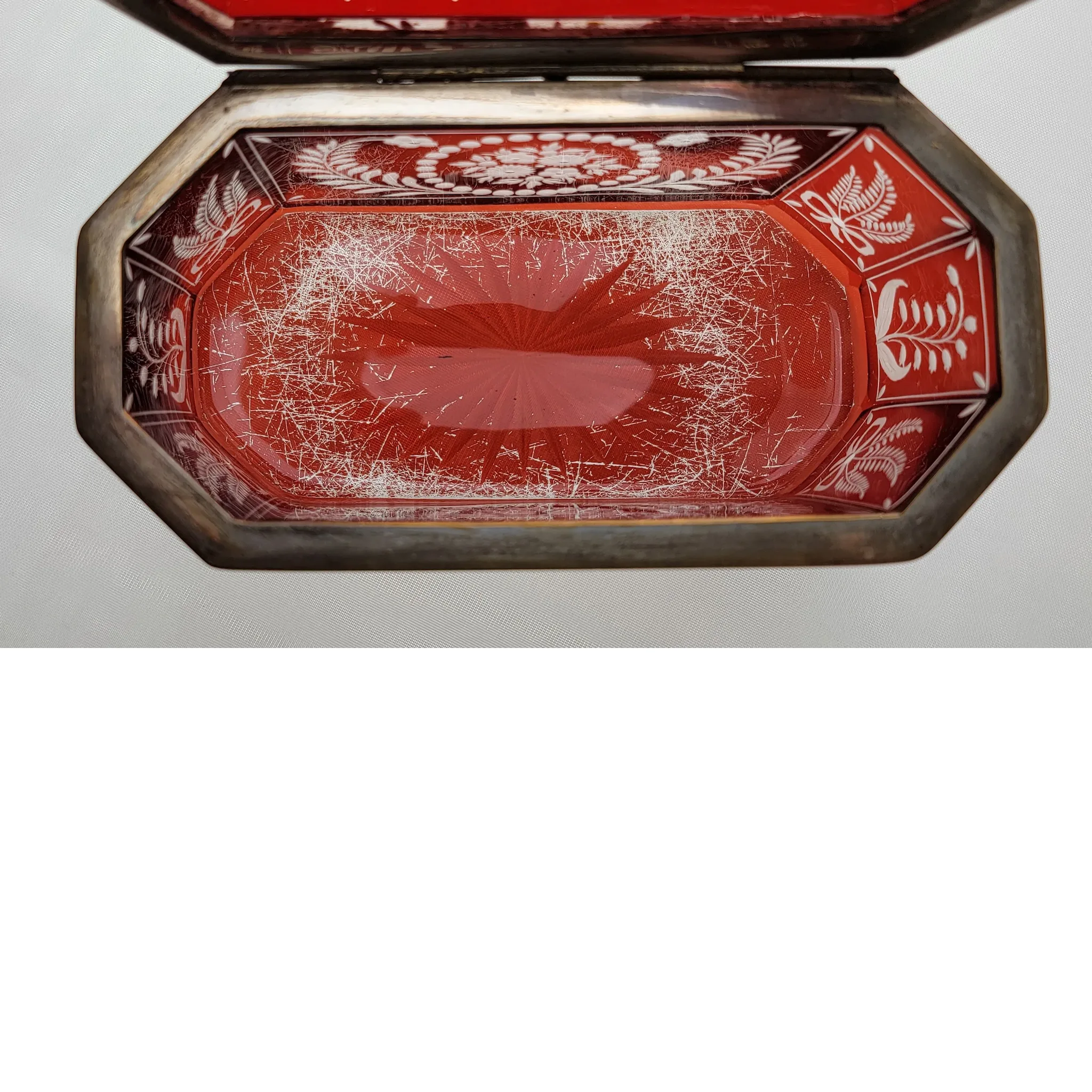 Antique Octagonal Ruby Flashed Etched to Clear Casket Box - View 15