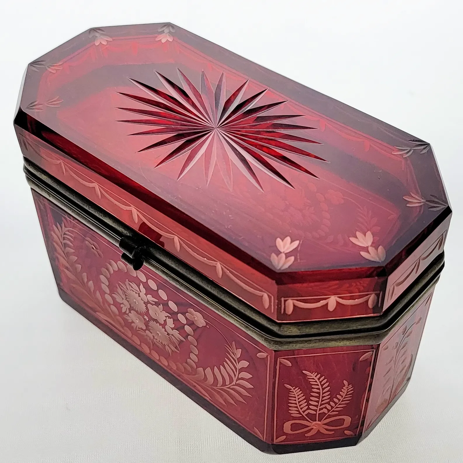 Antique Octagonal Ruby Flashed Etched to Clear Casket Box - View 4