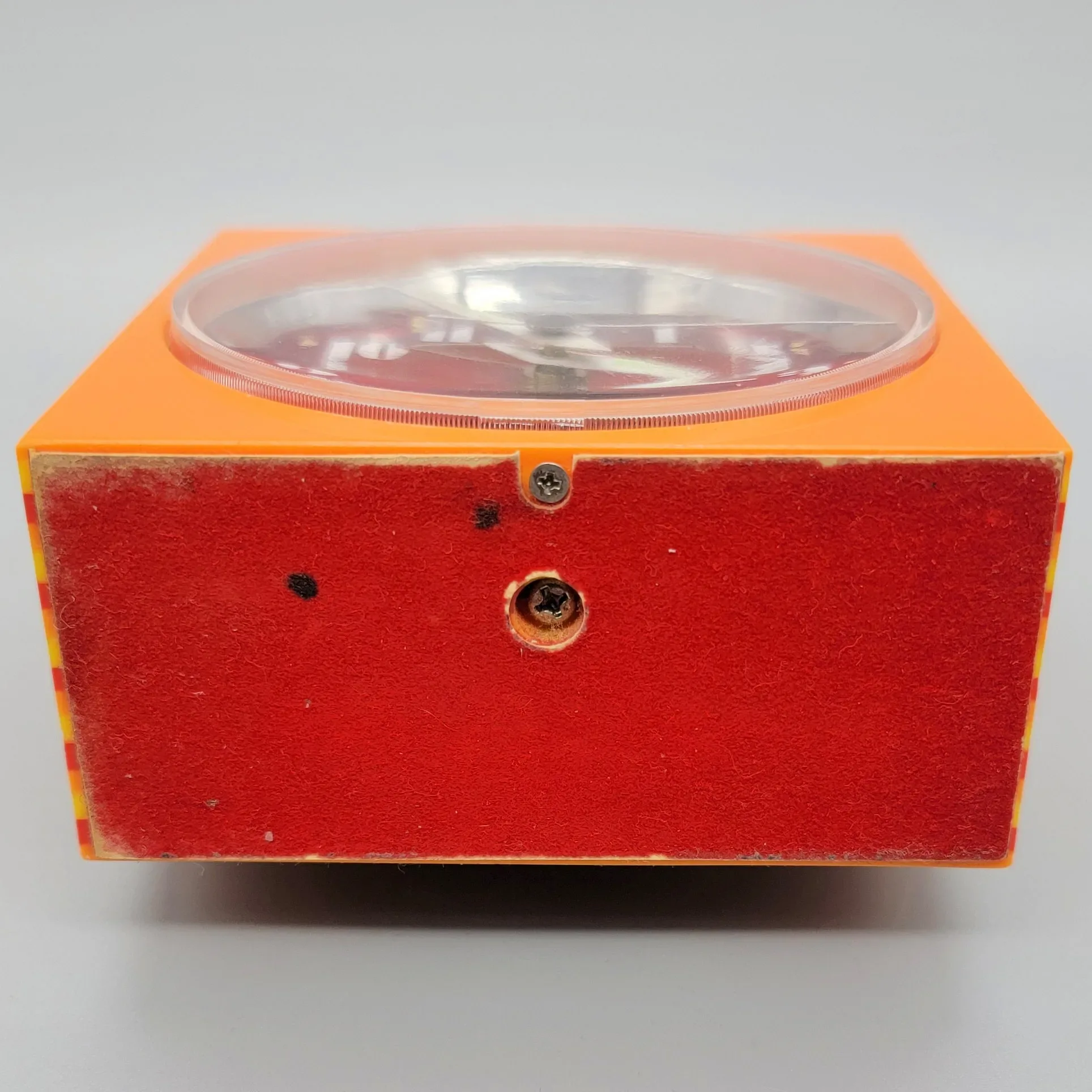 Incredible Laminated Acrylic MCM Bulova Alarm Clock Japan - Wind-up - View 8