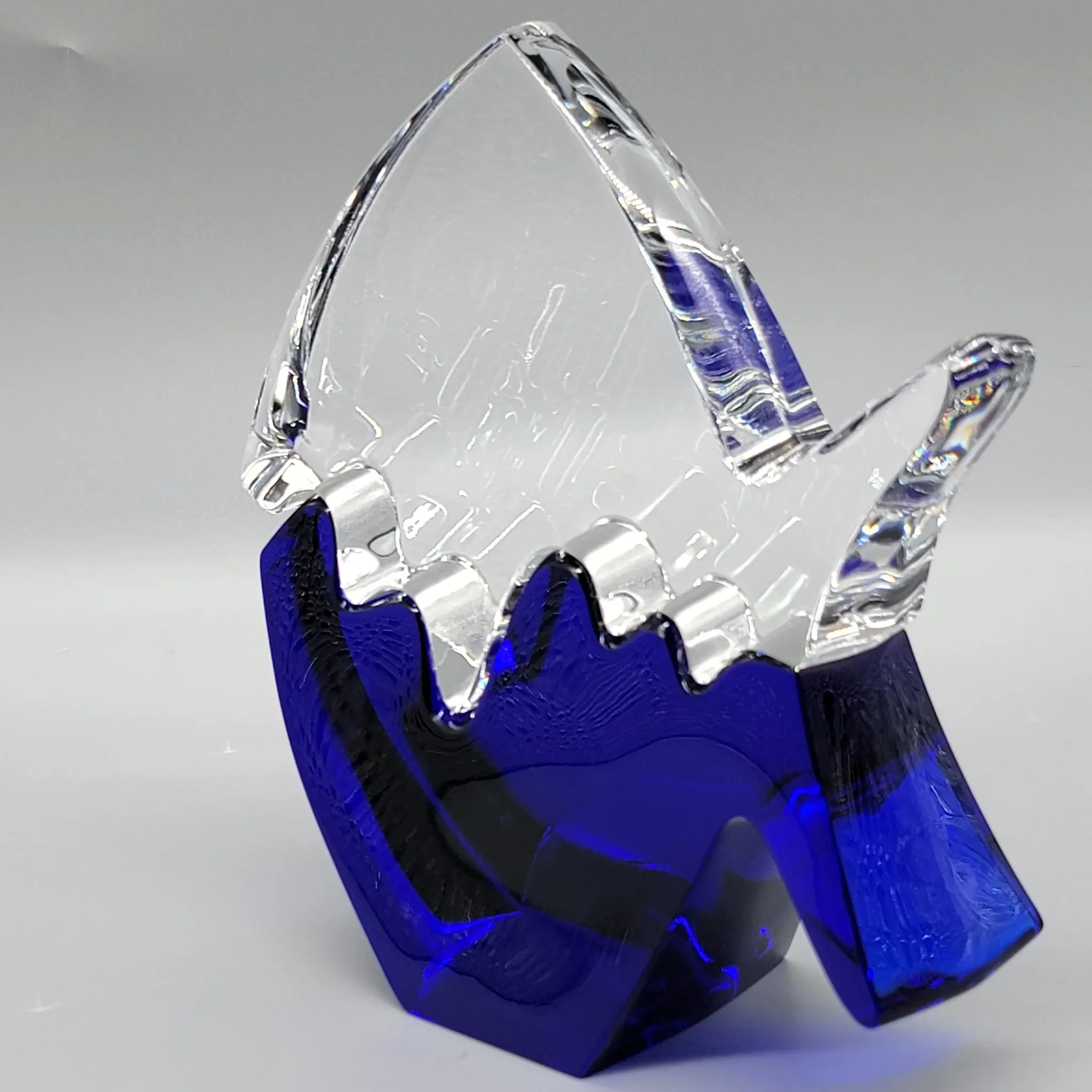 Large Baccarat Puzzle Fish - Cobalt Blue / Clear Crystal - View 3