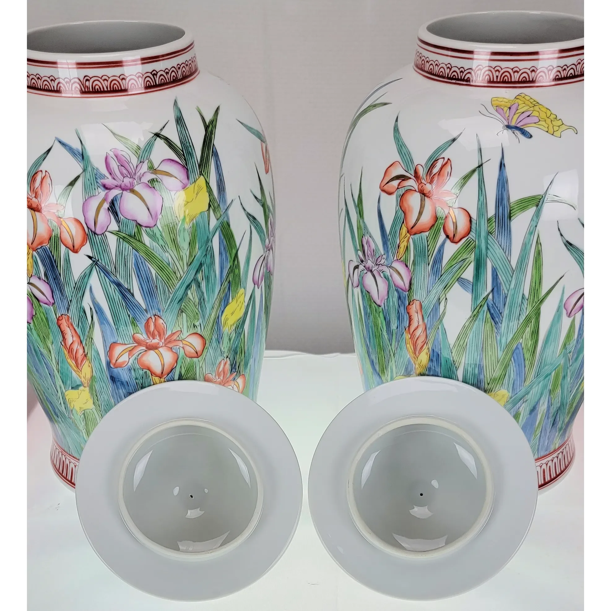 Vintage Pair Large Japanese Porcelain Urns - Signed LJ - View 8