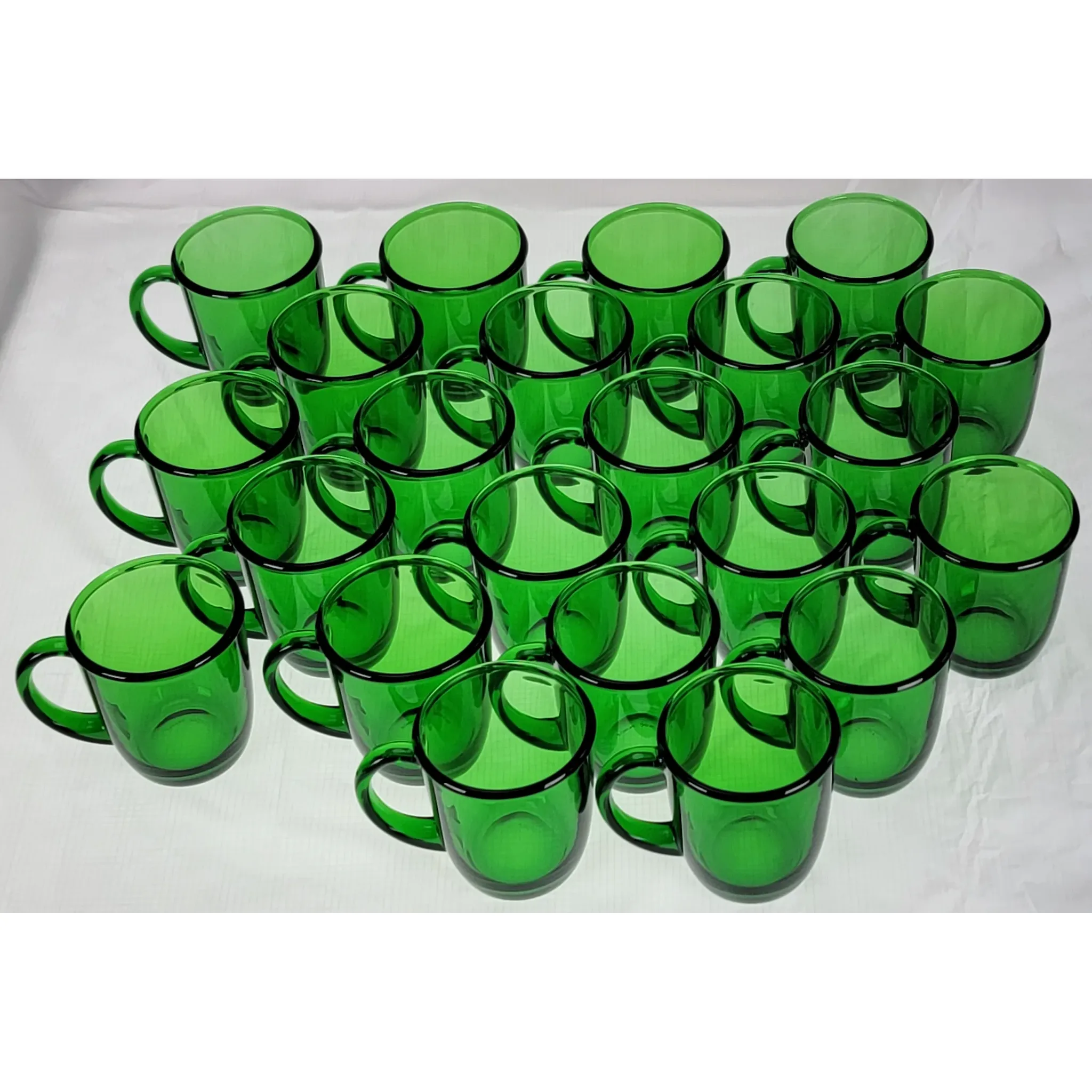 Large Set Arcoroc France Green Cacoon Buffet & Salad Plates & Mugs - 78 Pieces - View 6