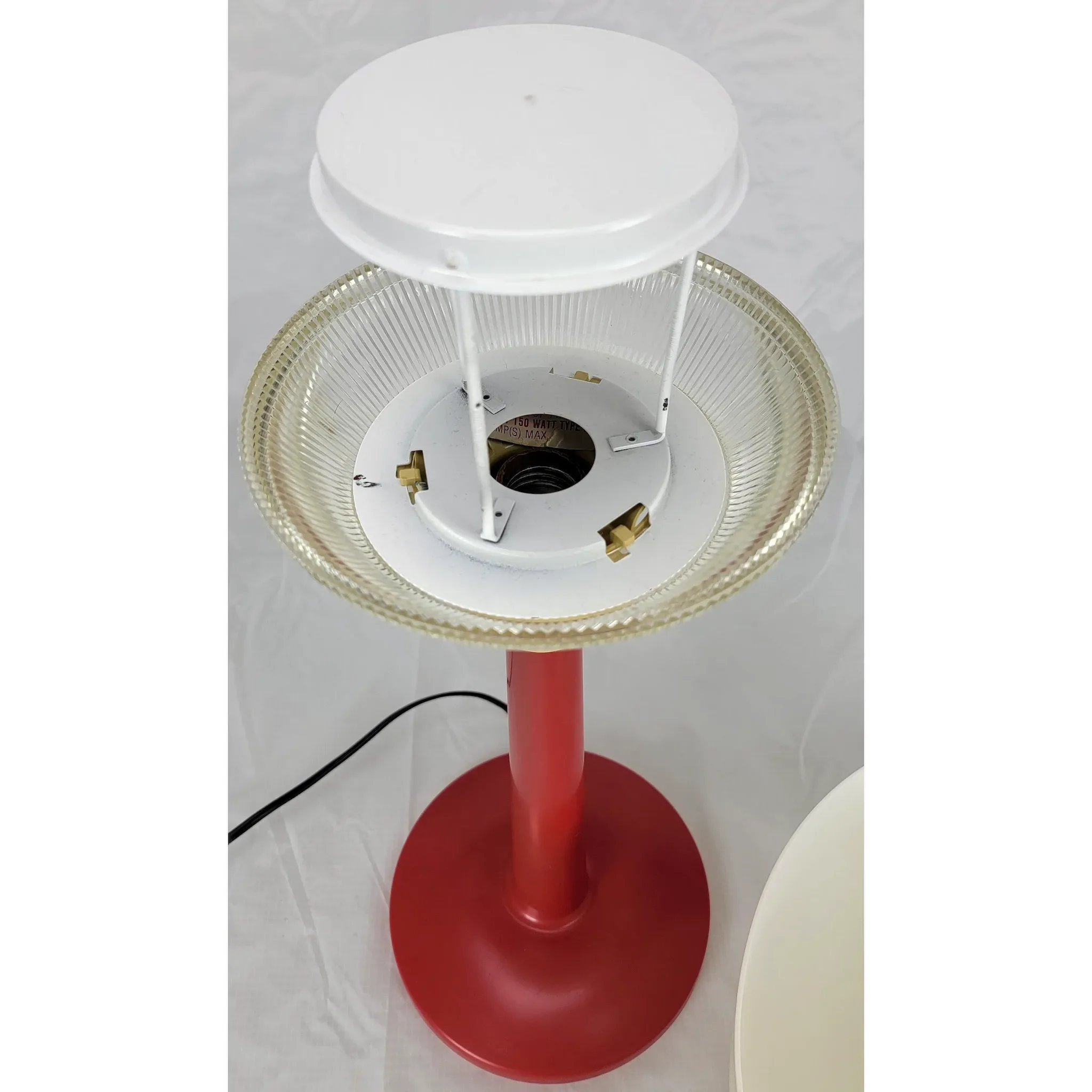 Gerald Thurston for Lightolier Plastic Mushroom Table Lamp - Mid Century - View 6