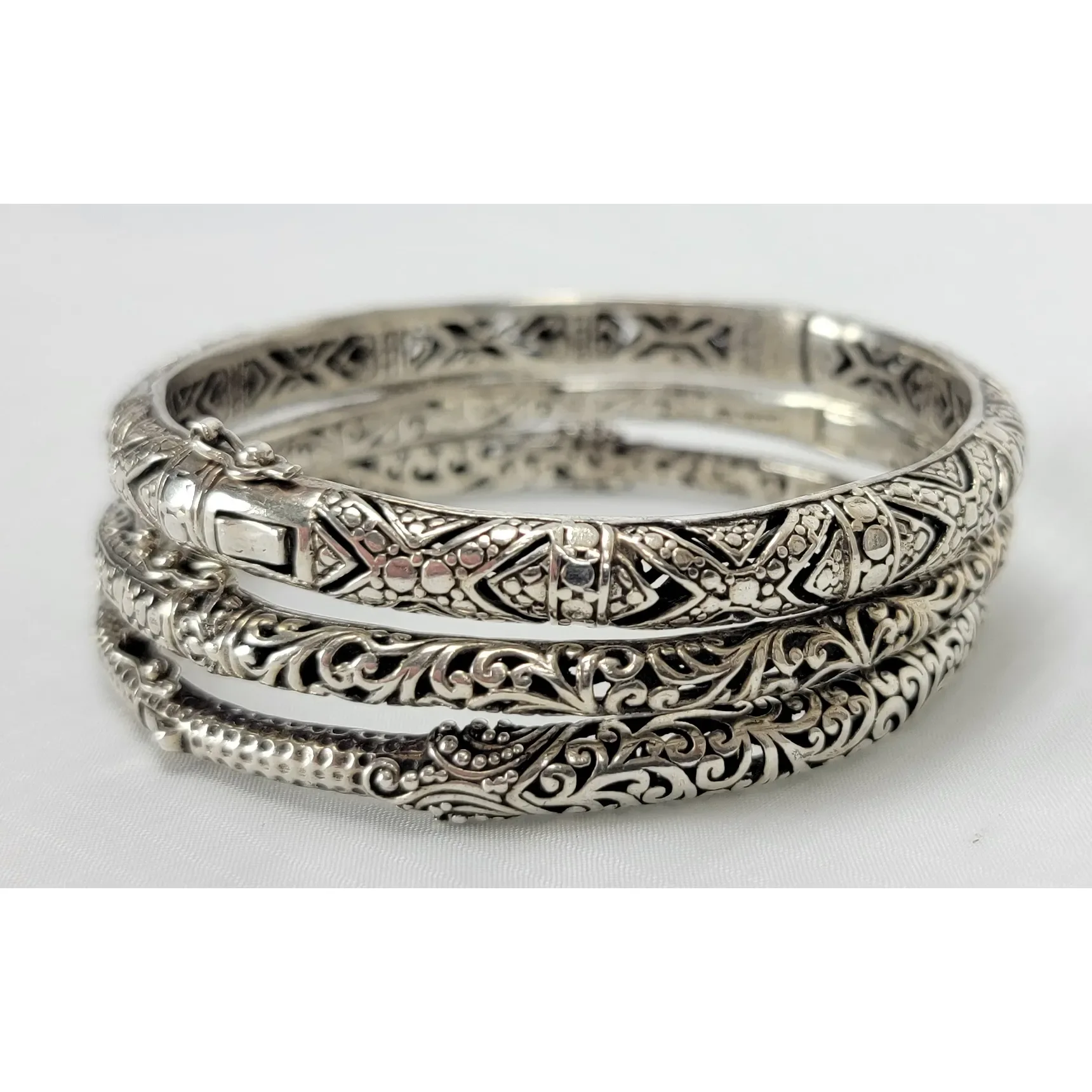 Set of 3 Sterling Silver 925 Sarda Bangle Bracelets - View 4