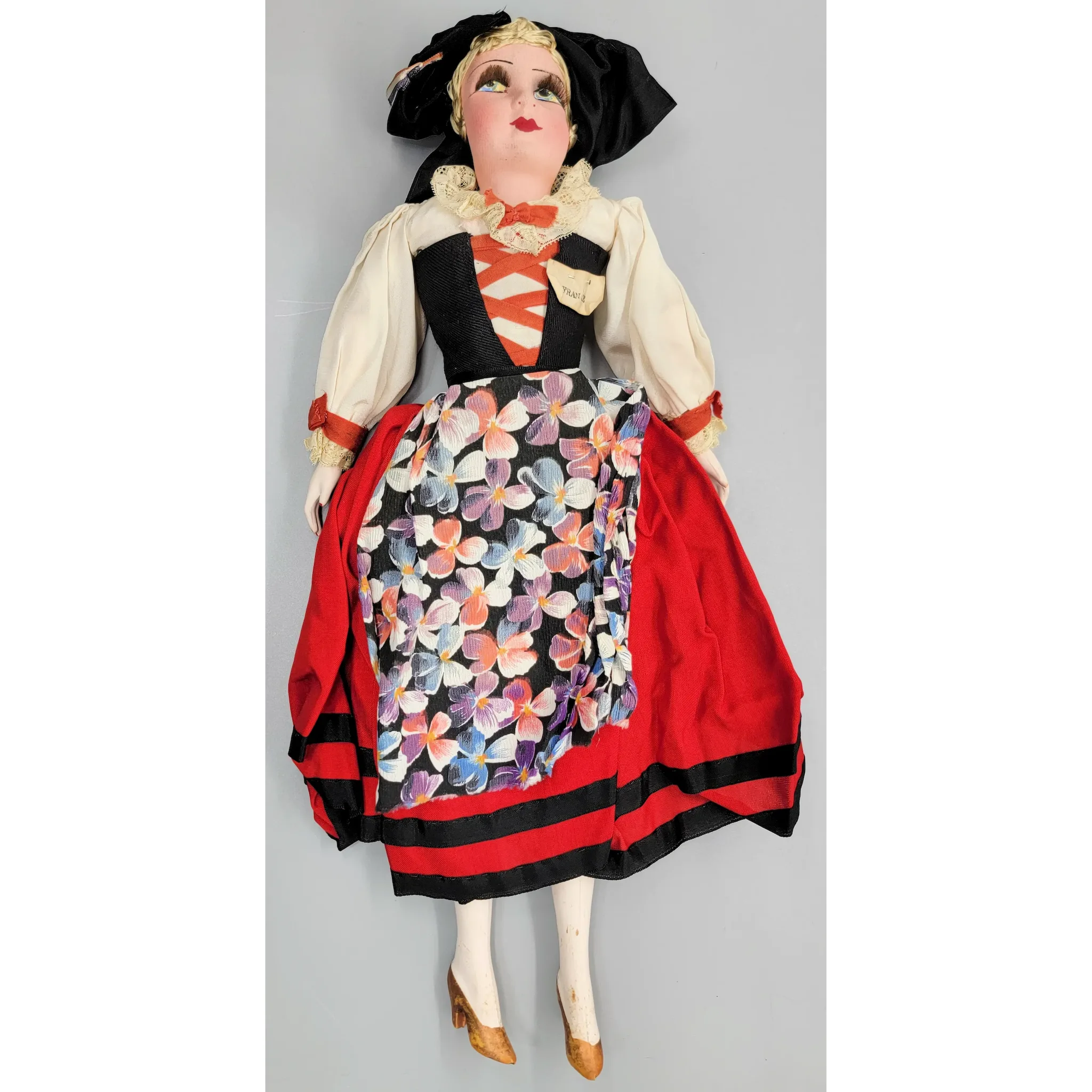 Vintage Late 1930s French Budoir Doll - Alsace-Lorraine Folk Costume - View 3