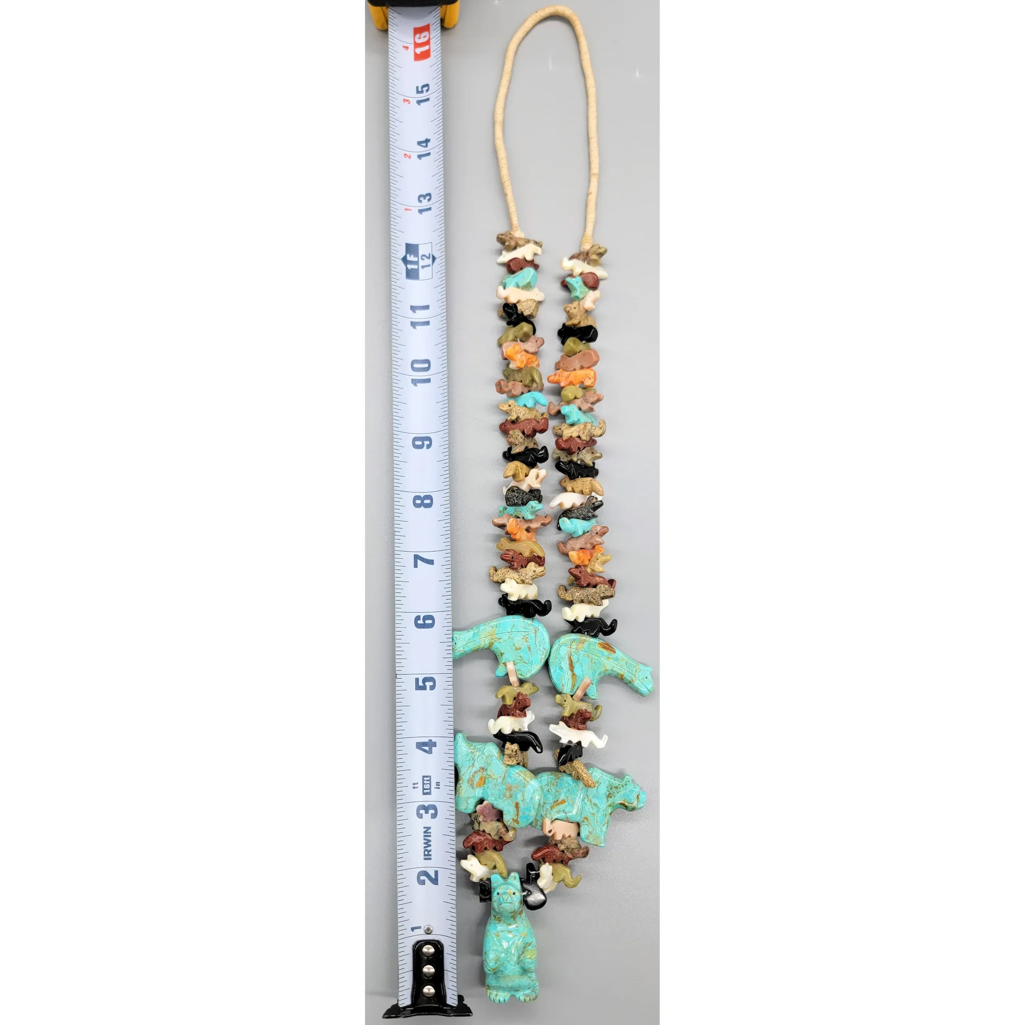 Vintage Navajo Fetish Bear Necklace - View 10