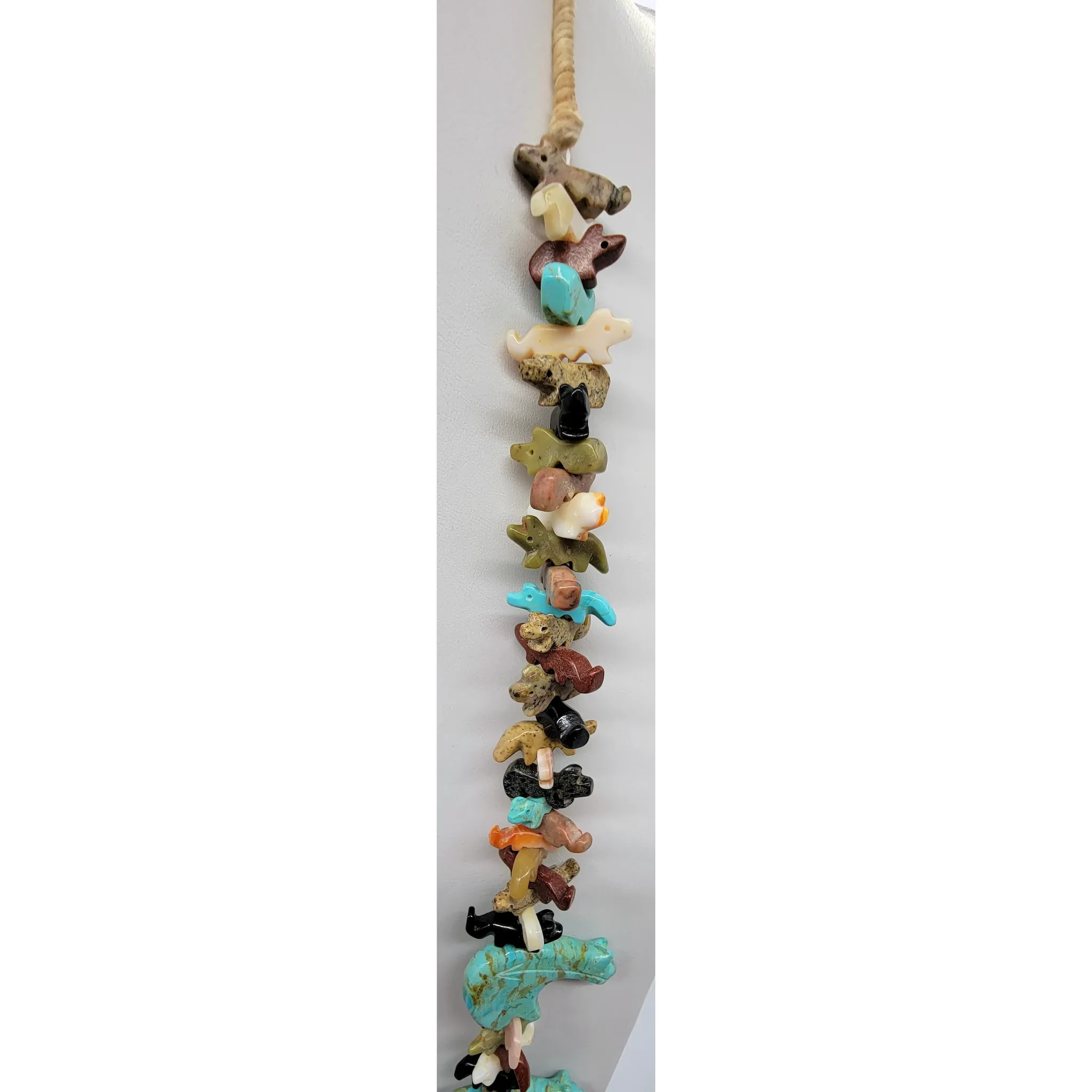 Vintage Navajo Fetish Bear Necklace - View 5