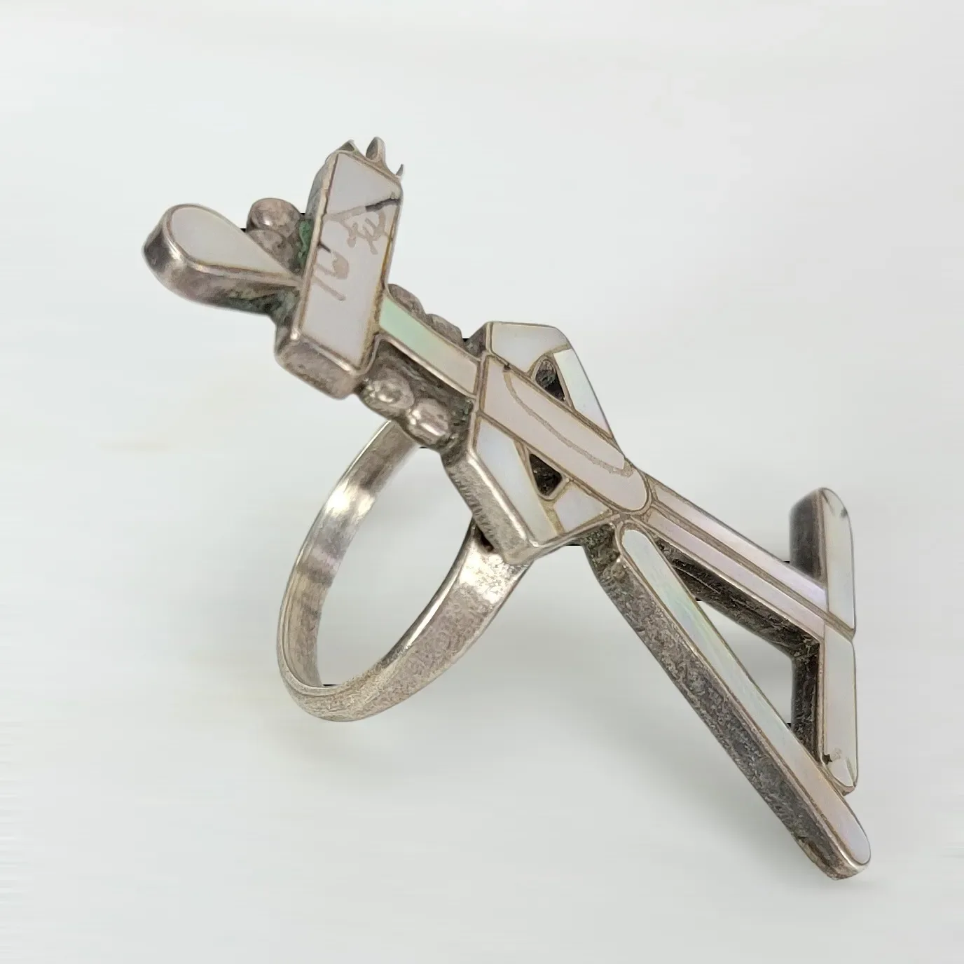 Vintage Zuni Pink Panther Ring - Sterling Silver and MOP - Scarce - View 2