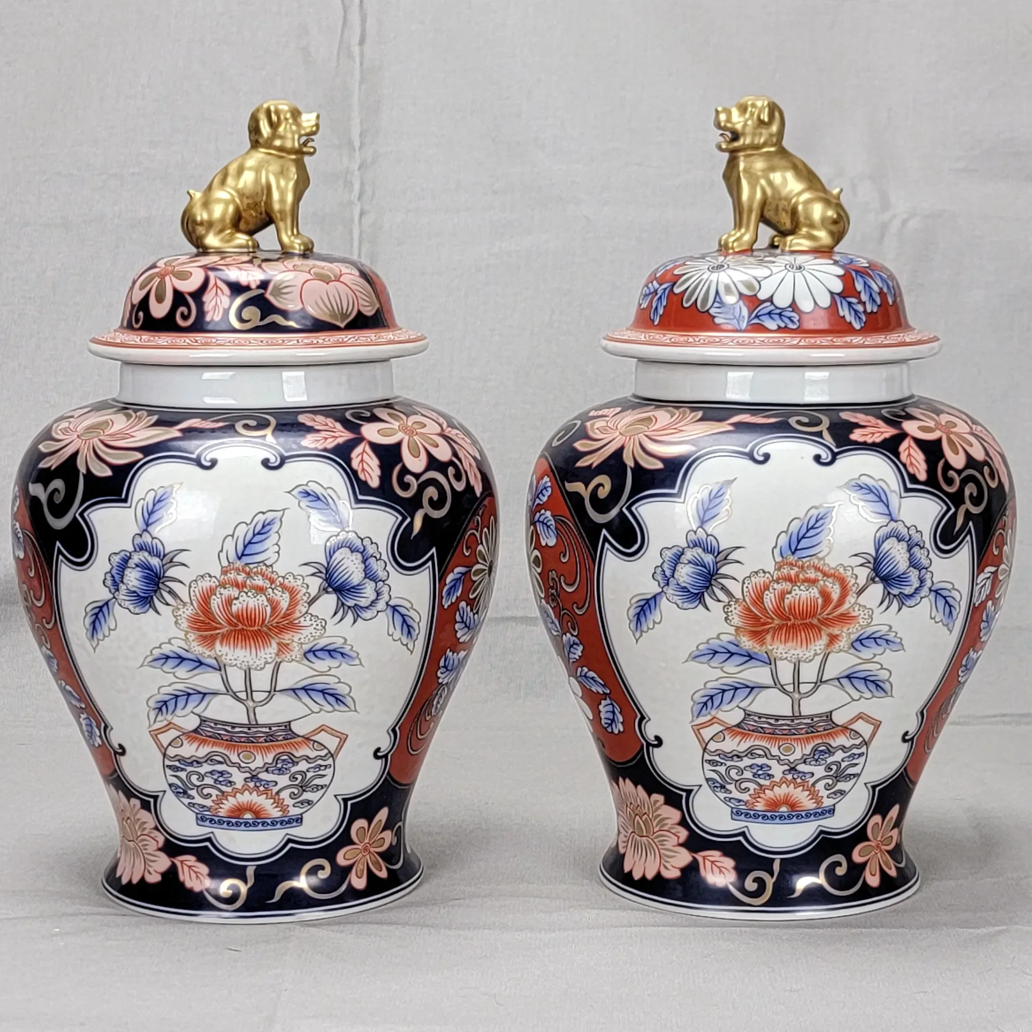 Pair Imari Style Urns or Jars with Foo Dog Lids - View 3