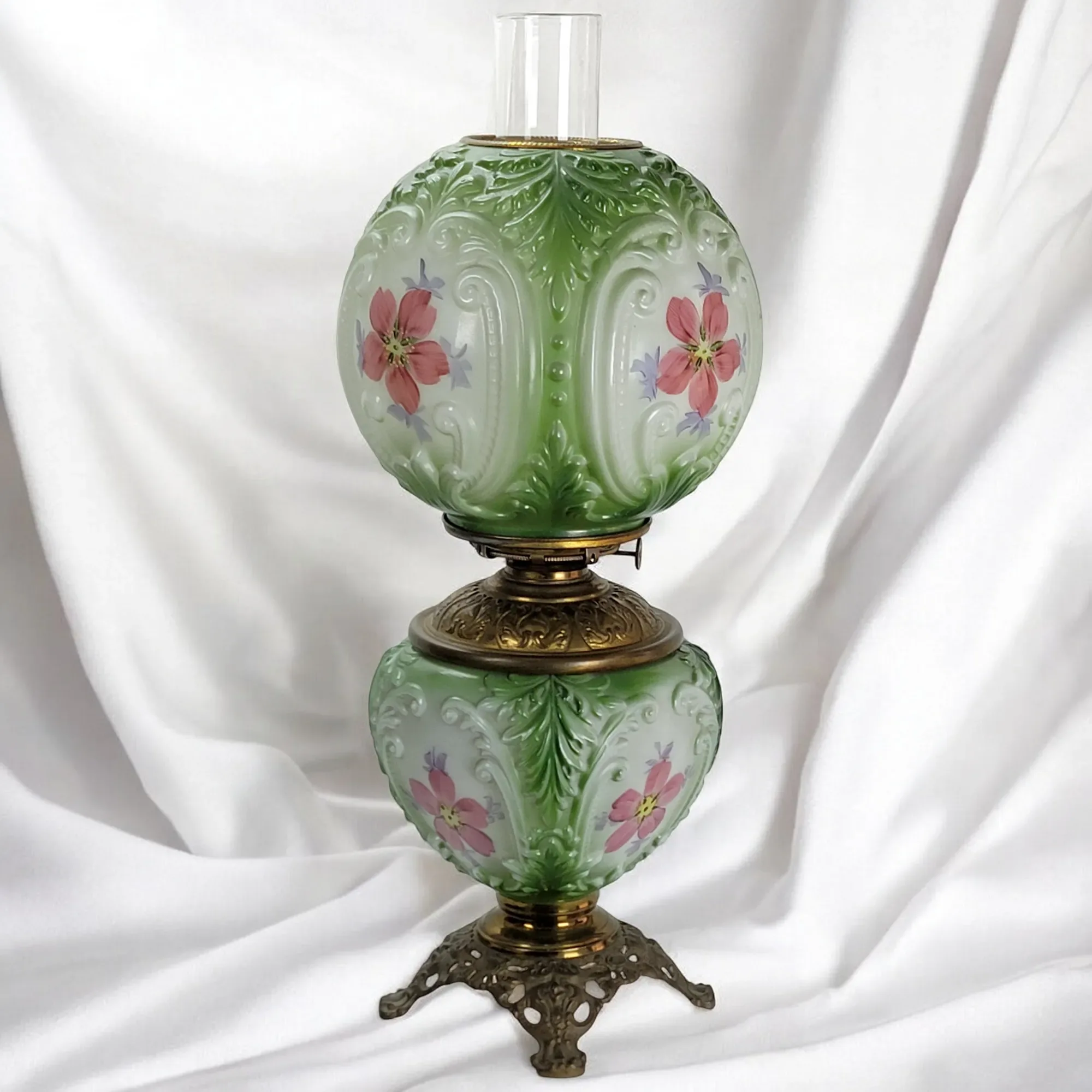 Antique Consolidated Lamp and Glass Co. GWTW Embossed / Molded Kerosene Oil - View 4