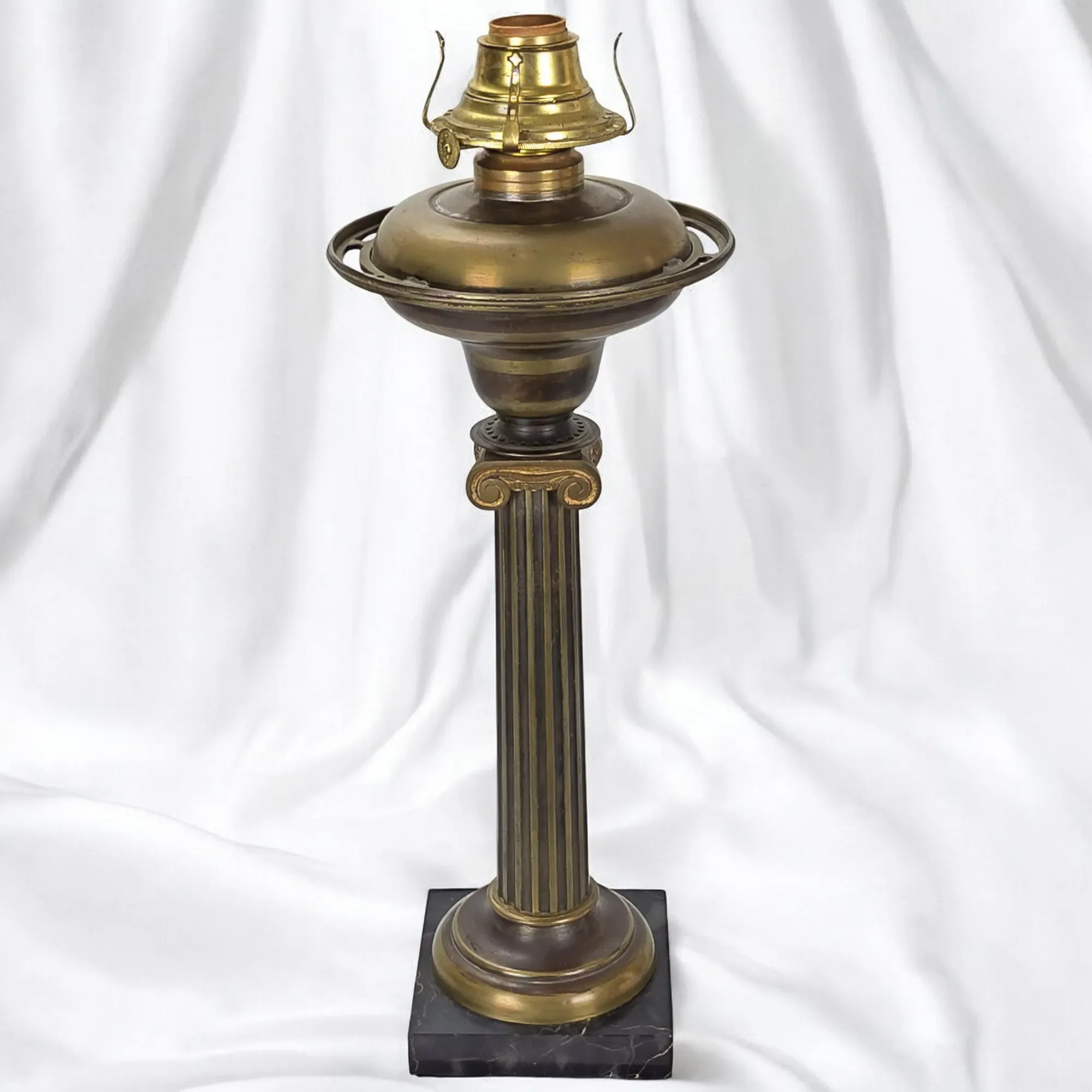 Antique Solar Lamp With Period Cut Ball Shade - 1840s - View 10