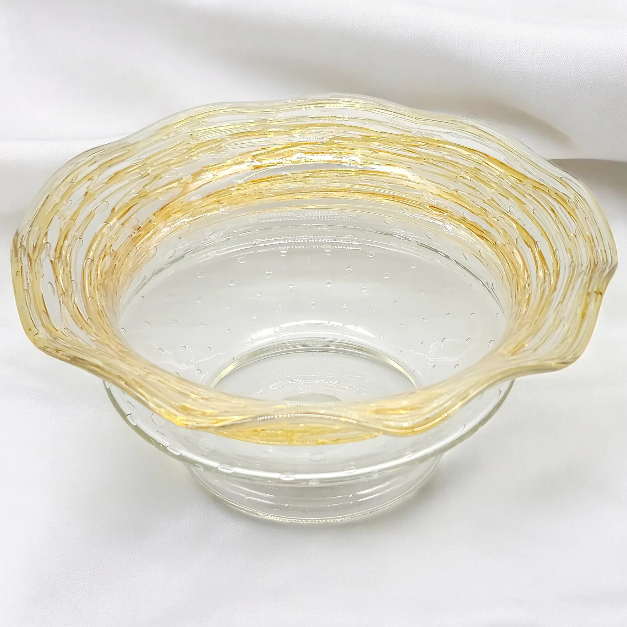 Frederick Carder for Steuben Gold Reeded Bowl - Controlled Bubbles - View 2