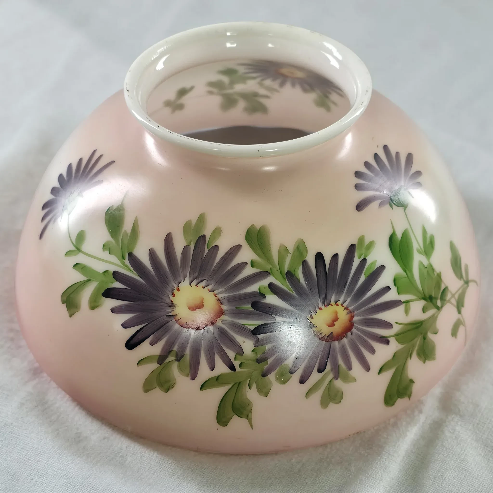 View image 4 of 17